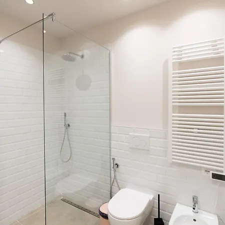 Palazzo Biasini By Postcardsfrom Guest house Verona