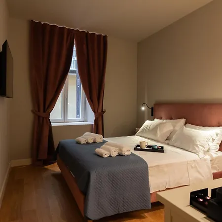 Palazzo Biasini By Postcardsfrom Guest house Verona