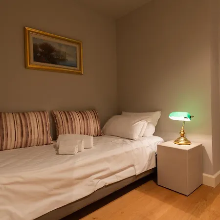 Palazzo Biasini By Postcardsfrom Guest house *