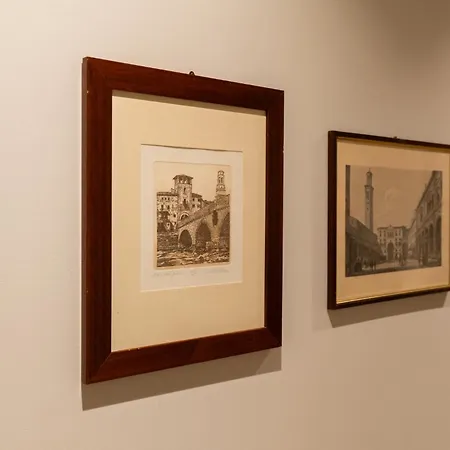 Palazzo Biasini By Postcardsfrom ヴェローナ