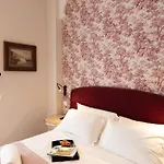 Πανσιόν Palazzo Biasini By Postcardsfrom 3*